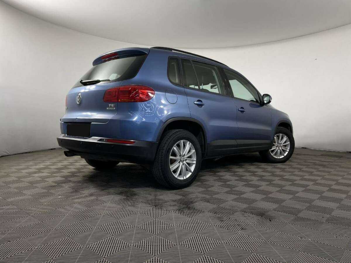 Volkswagen Tiguan с пробегом — 2011 год. Фото: #5