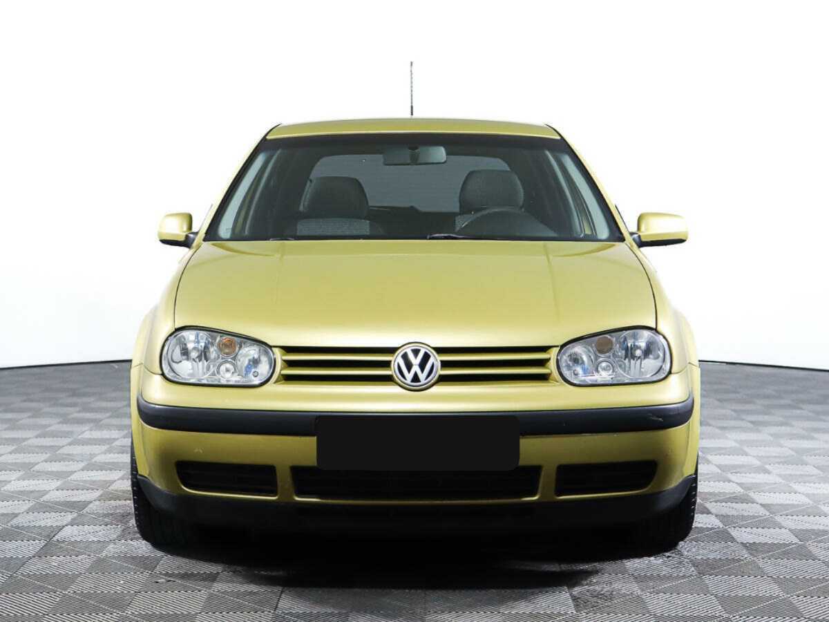 Volkswagen Golf с пробегом — 1999 год. Фото: #1