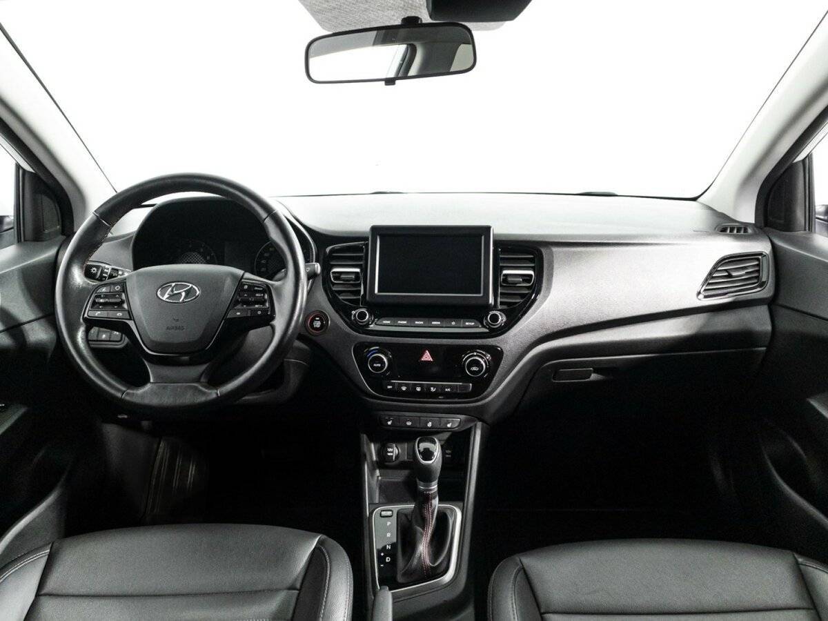 Hyundai Solaris с пробегом — 2020 год. Фото: #12