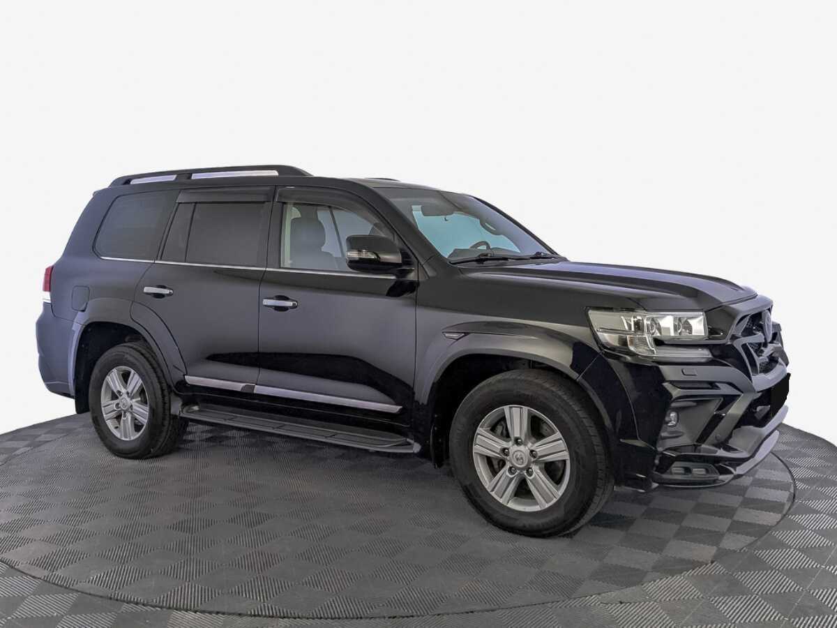 Toyota Land Cruiser с пробегом — 2018 год. Фото: #2