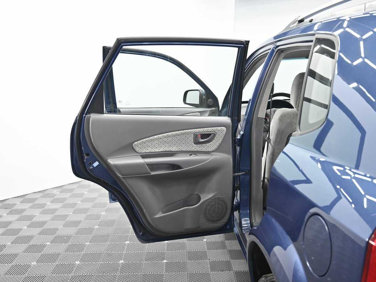 Hyundai Tucson с пробегом — 2005 год. Фото: #13