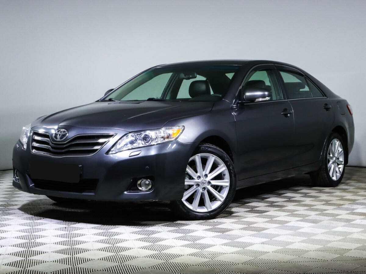 Toyota Camry с пробегом — 2010 год. Фото: #0