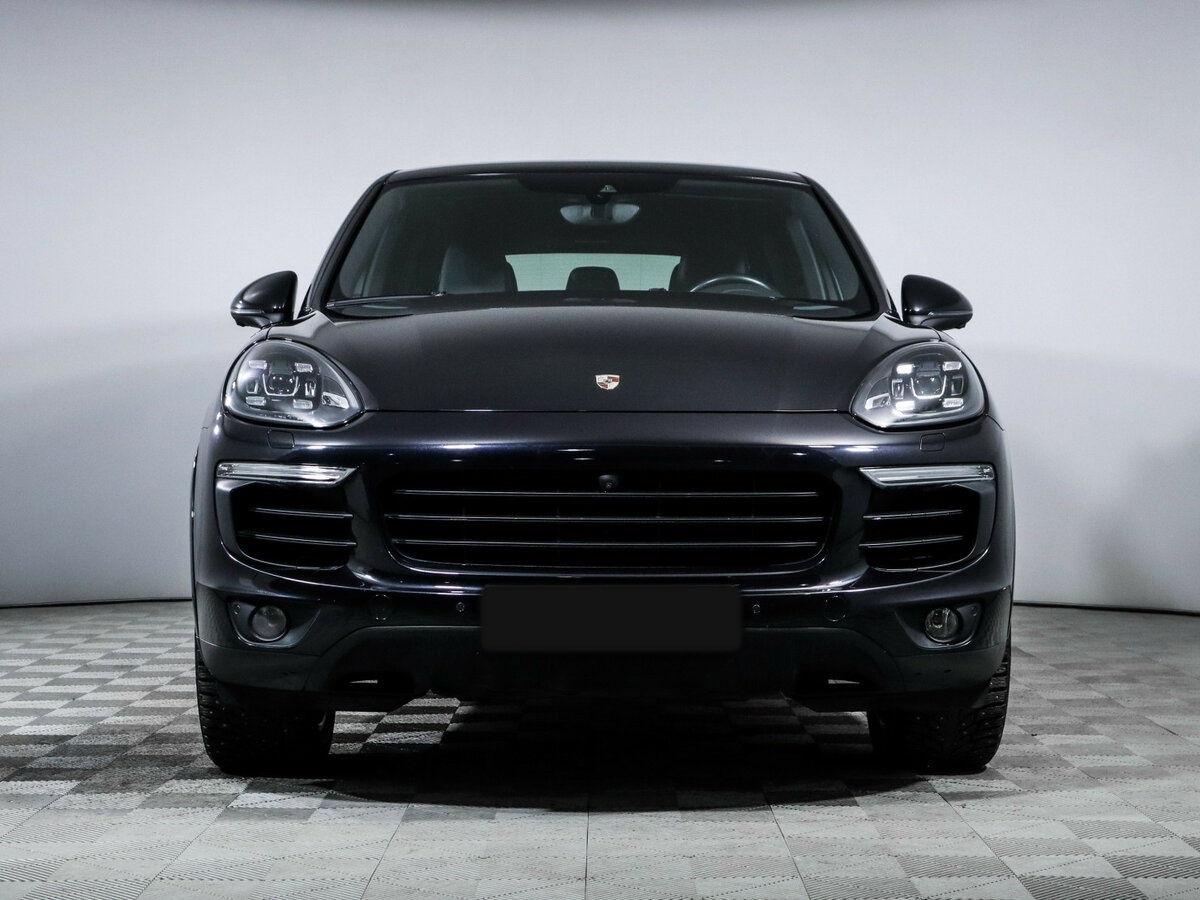 Porsche Cayenne с пробегом — 2017 год. Фото: #1