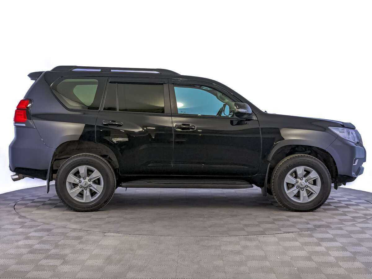 Toyota Land Cruiser Prado с пробегом — 2020 год. Фото: #3