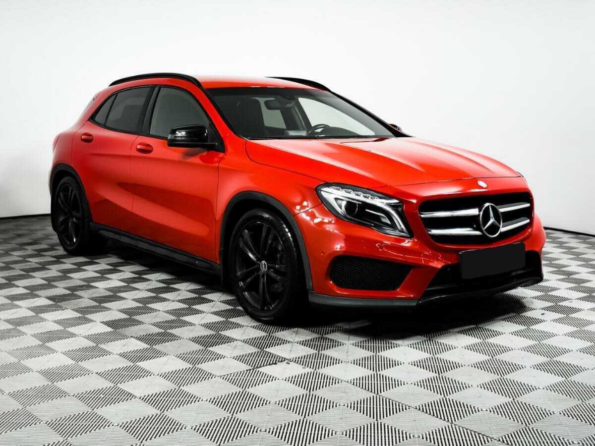 Mercedes-Benz GLA с пробегом — 2014 год. Фото: #2
