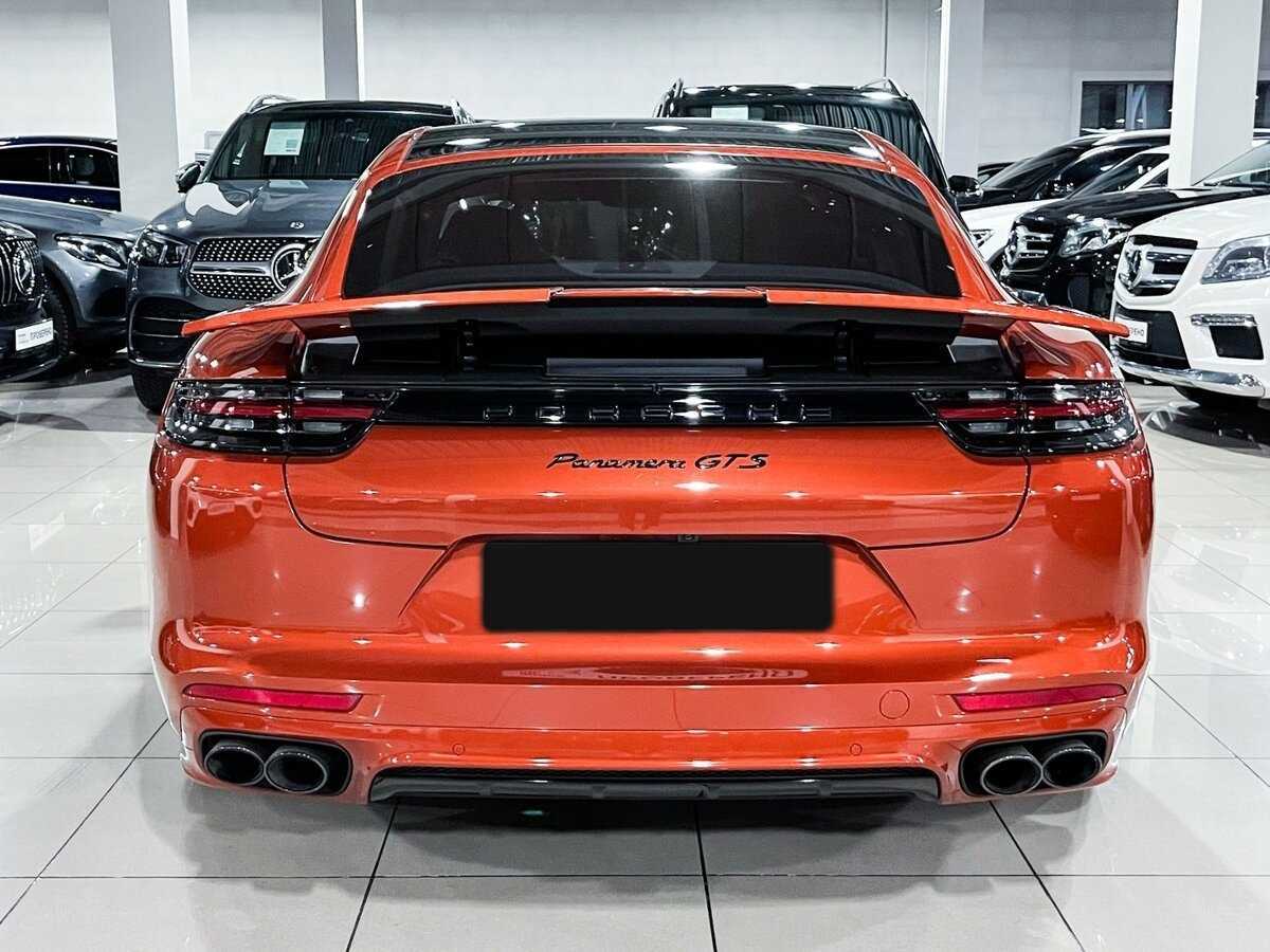 Porsche Panamera с пробегом — 2020 год. Фото: #4