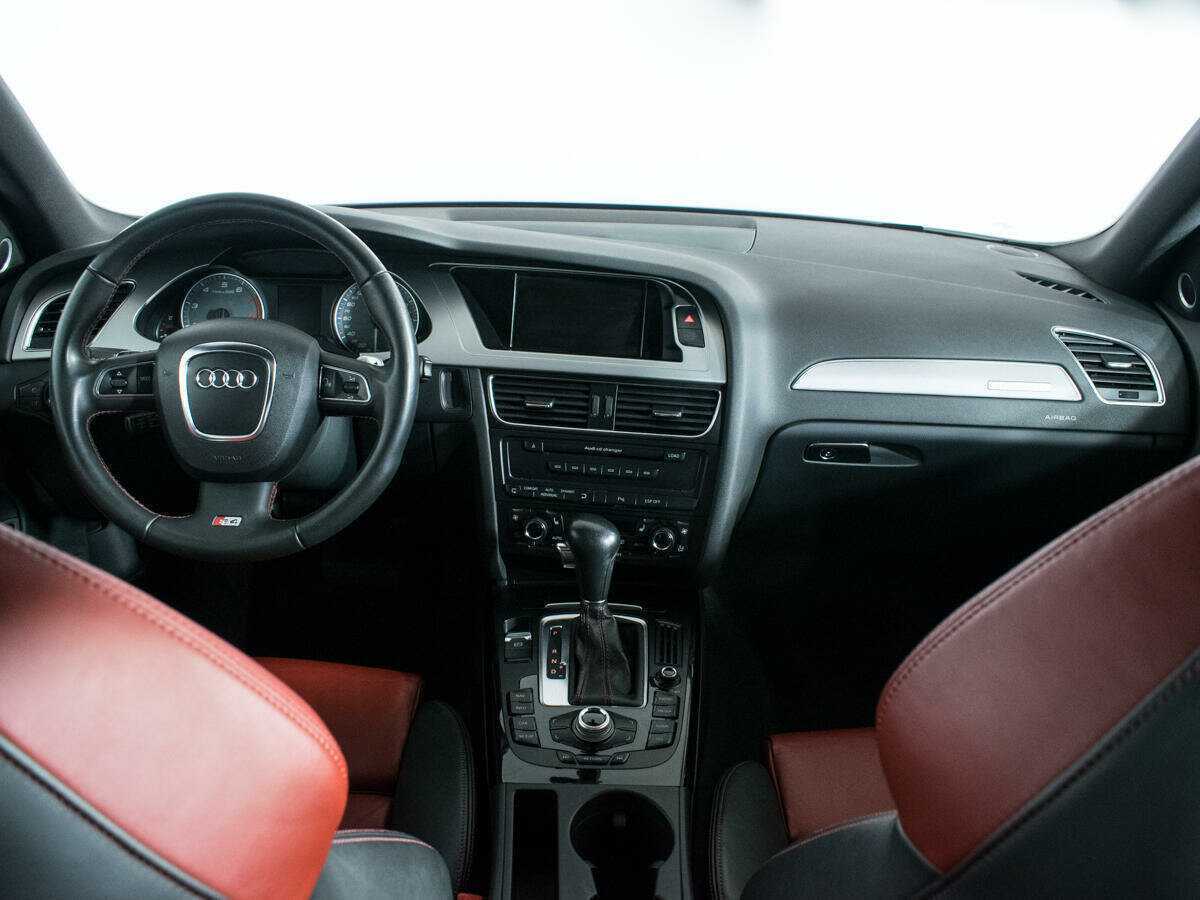 Audi S4 с пробегом — 2009 год. Фото: #11