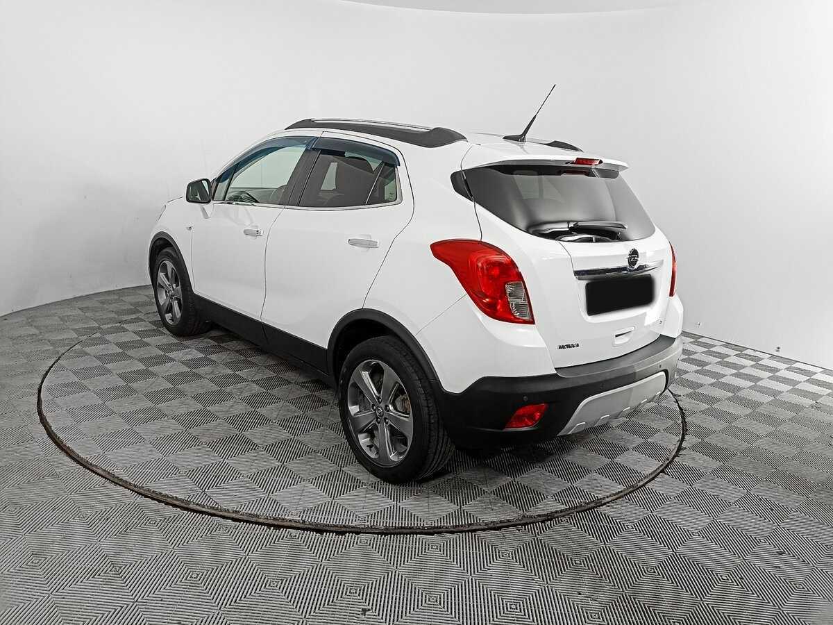 Opel Mokka с пробегом — 2012 год. Фото: #6