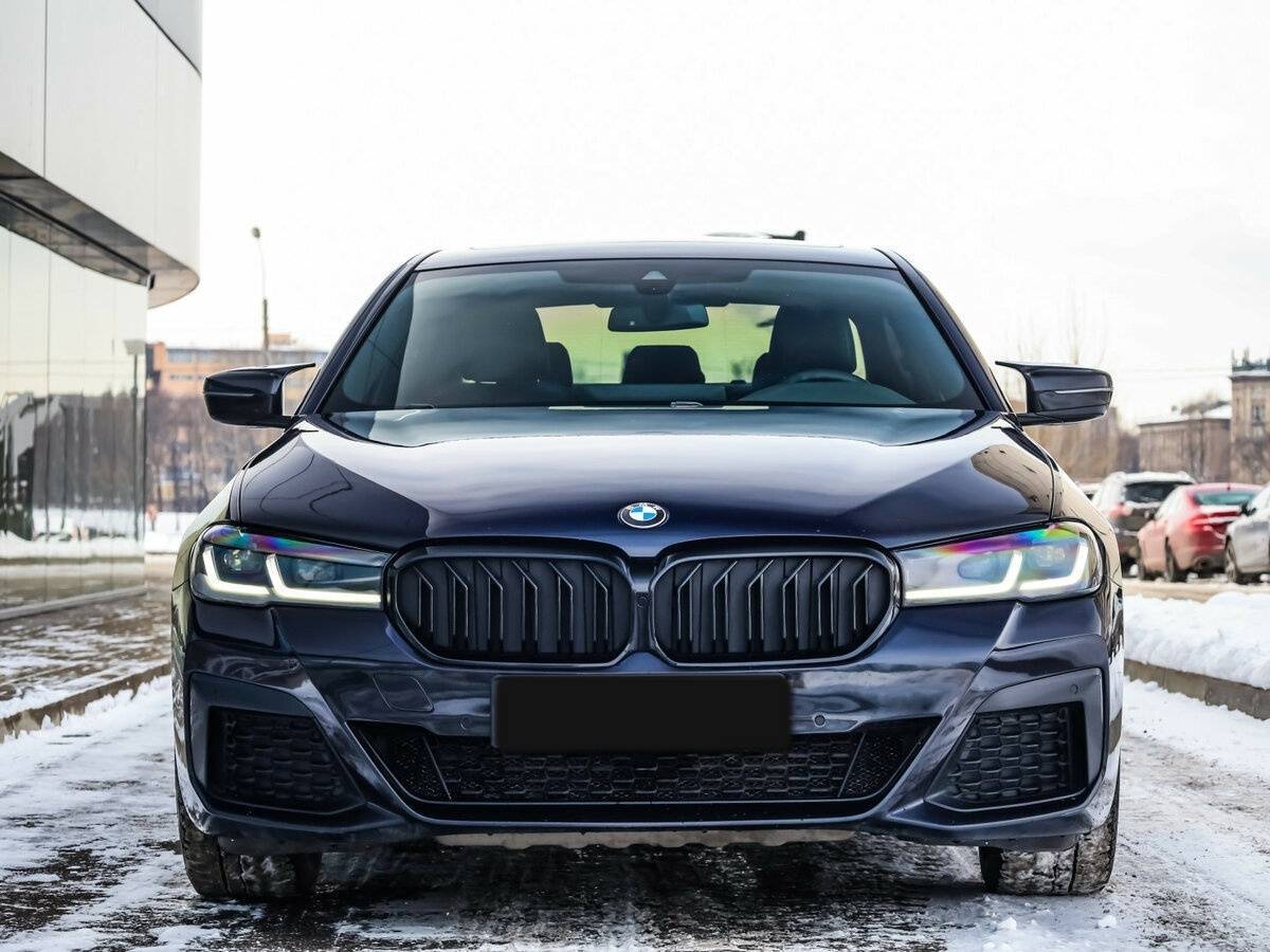 BMW 5 серии с пробегом — 2021 год. Фото: #2