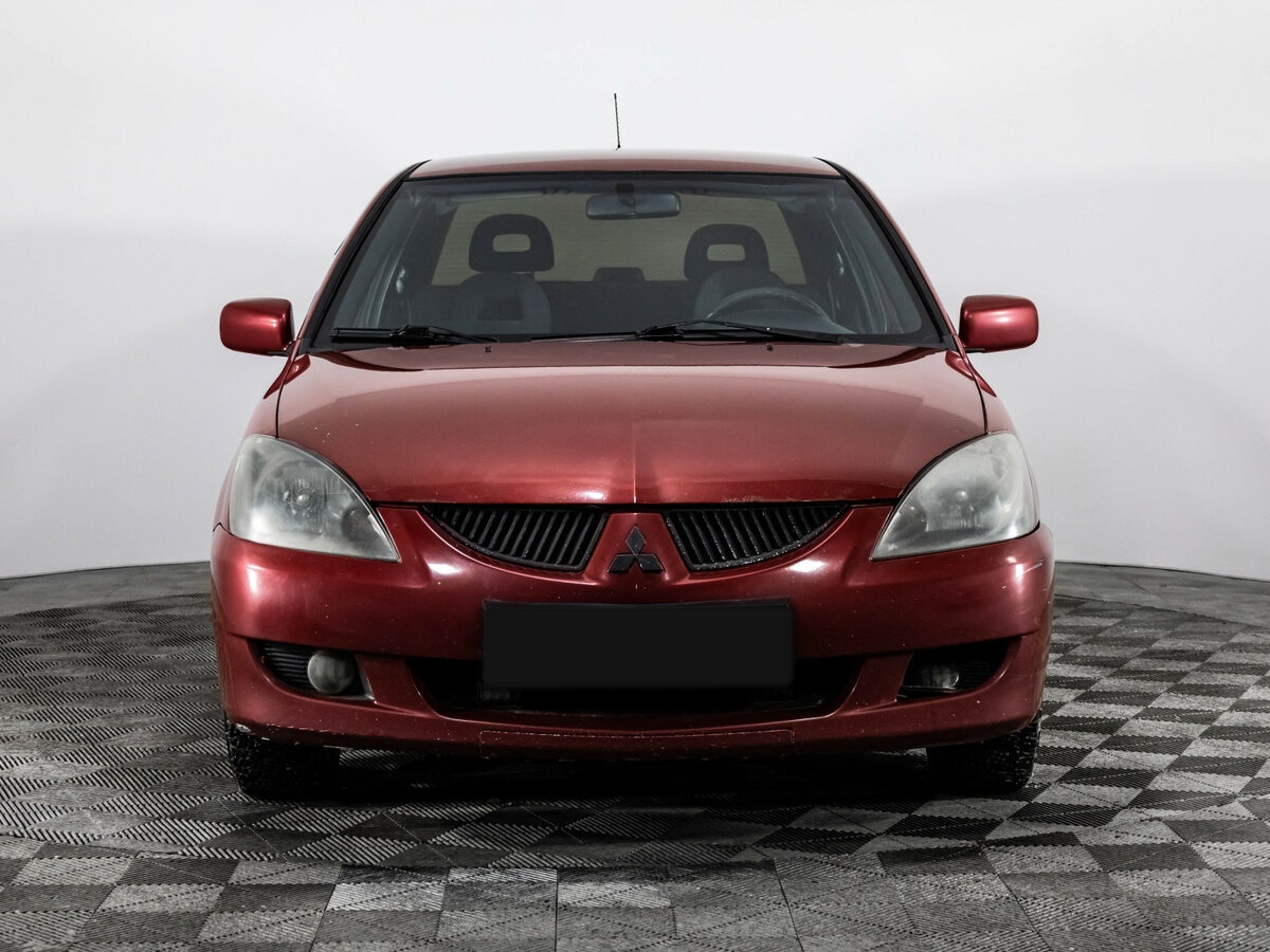 Mitsubishi Lancer с пробегом — 2005 год. Фото: #1