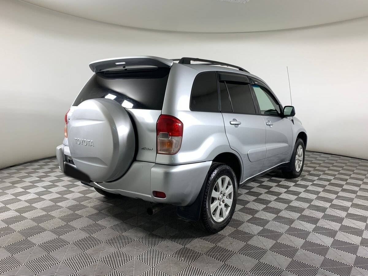 Toyota RAV4 с пробегом — 2002 год. Фото: #4