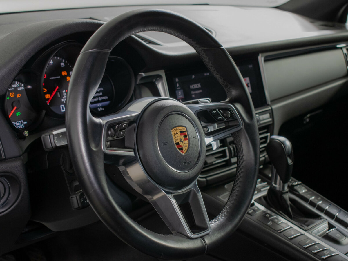 Porsche Macan с пробегом — 2019 год. Фото: #13
