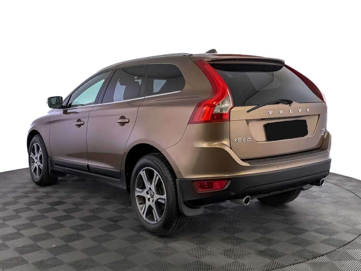 Volvo XC60 с пробегом — 2012 год. Фото: #6