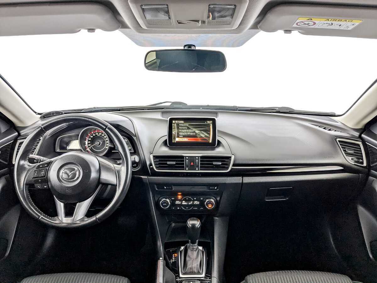 Mazda 3 с пробегом — 2014 год. Фото: #11
