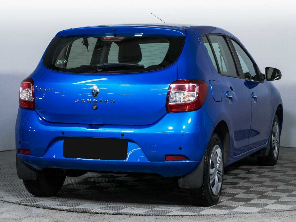 Renault Sandero с пробегом — 2016 год. Фото: #4
