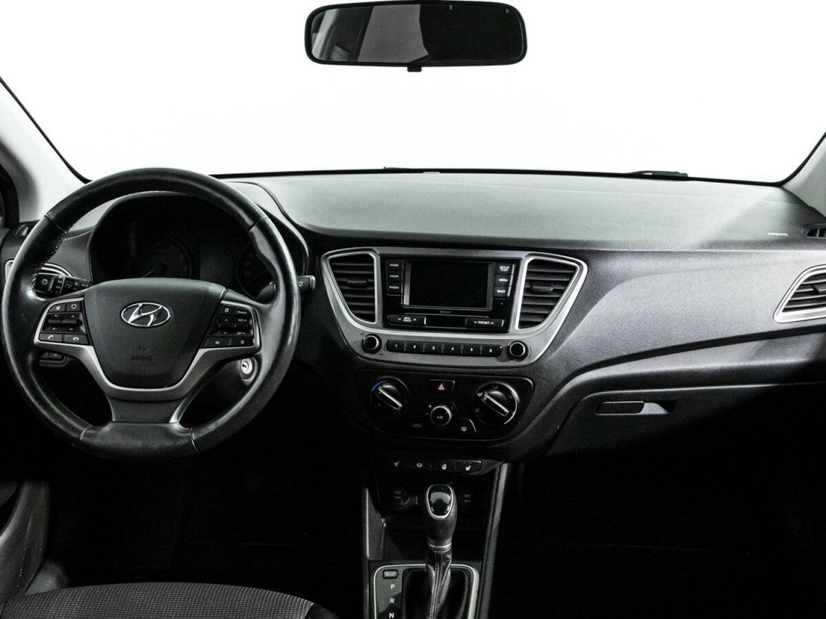 Hyundai Solaris с пробегом — 2020 год. Фото: #12