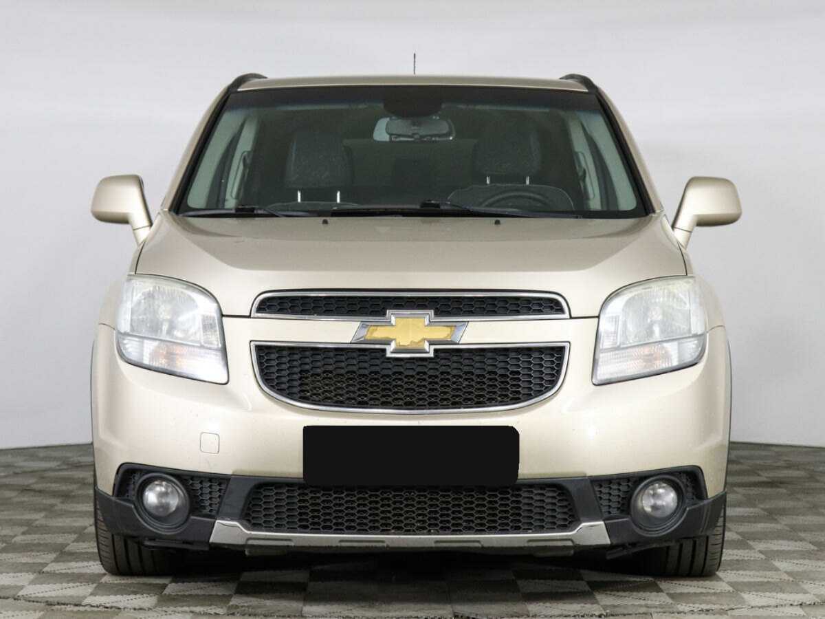 Chevrolet Orlando с пробегом — 2012 год. Фото: #1