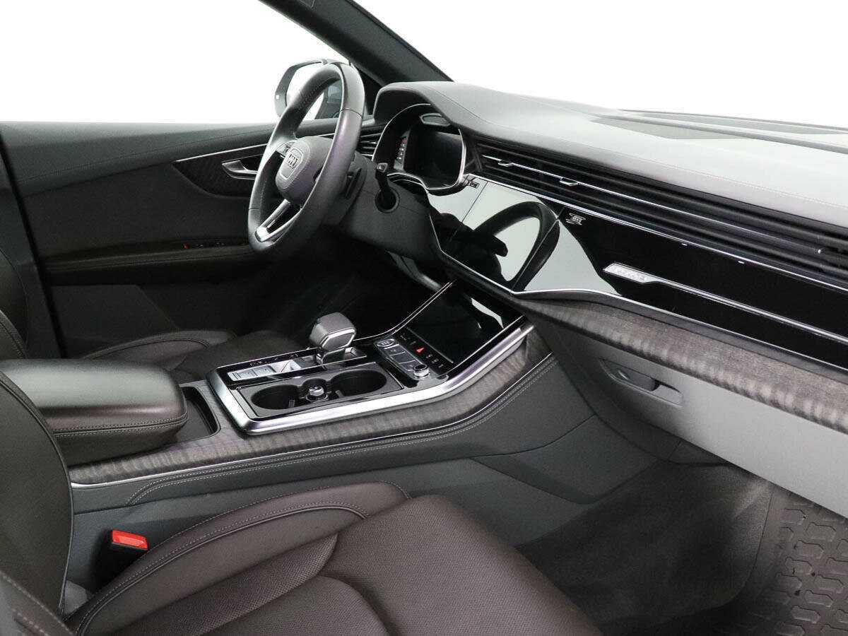 Audi Q8 с пробегом — 2019 год. Фото: #8