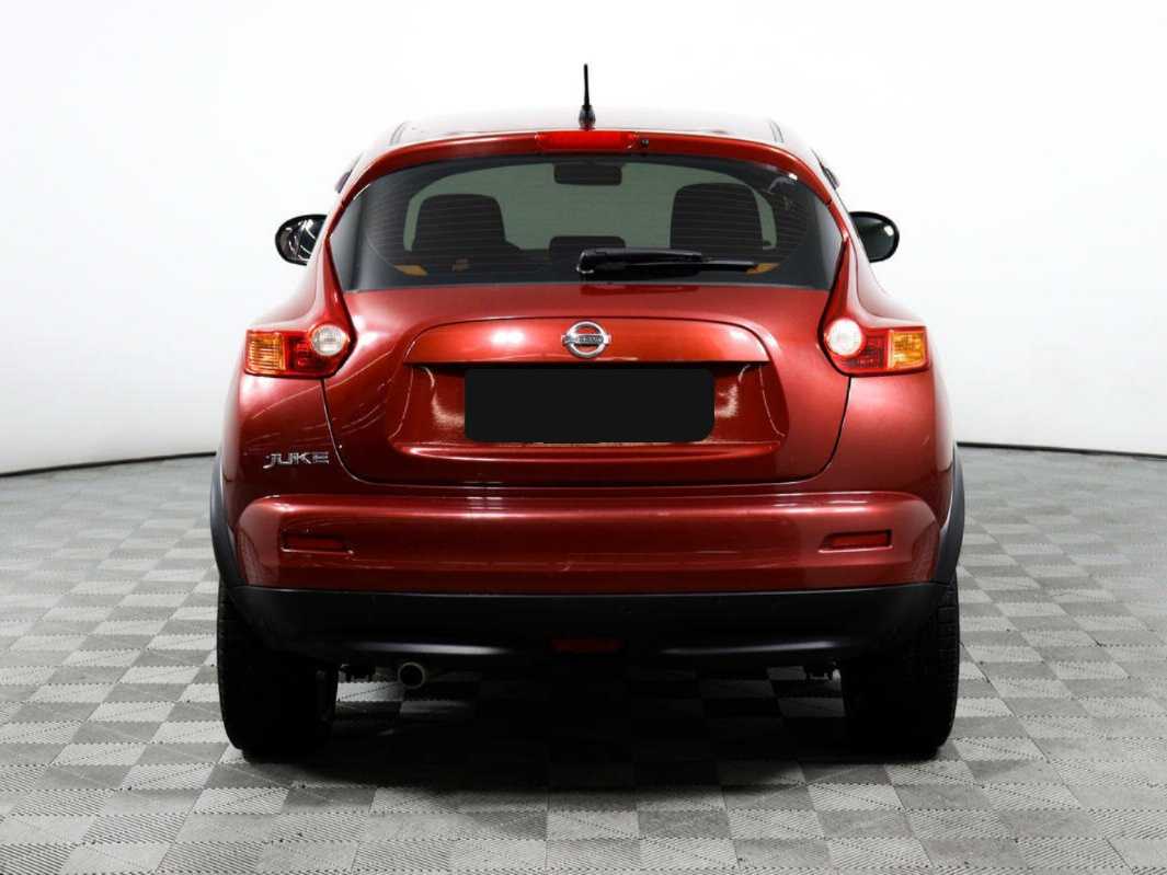 Nissan Juke с пробегом — 2011 год. Фото: #5