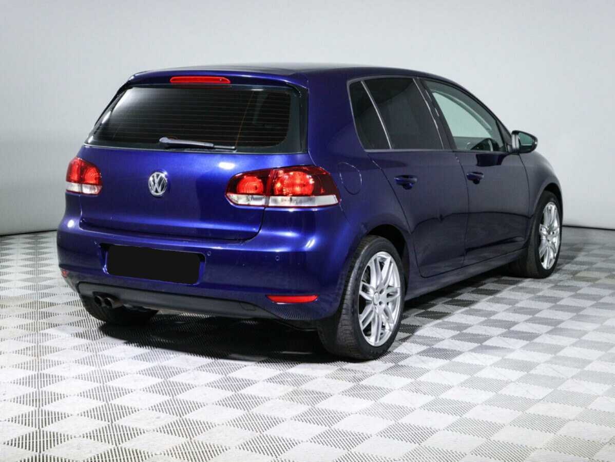 Volkswagen Golf с пробегом — 2009 год. Фото: #4