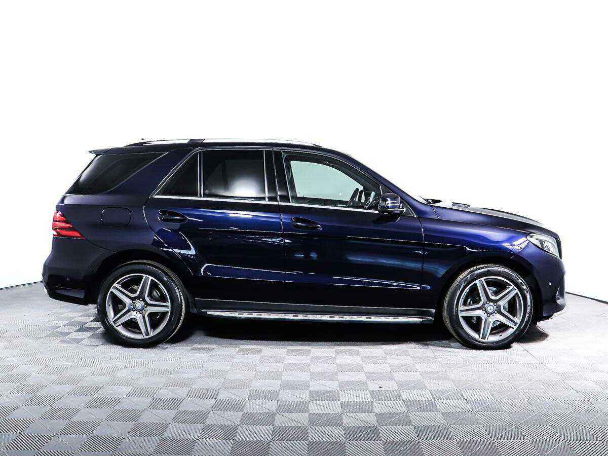 Mercedes-Benz GLE с пробегом — 2016 год. Фото: #3