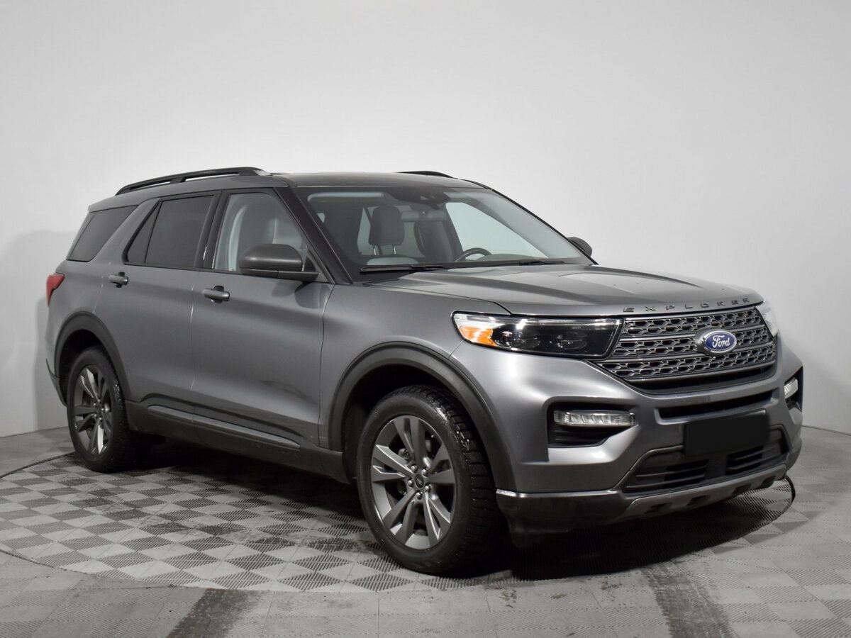 Ford Explorer с пробегом — 2021 год. Фото: #2