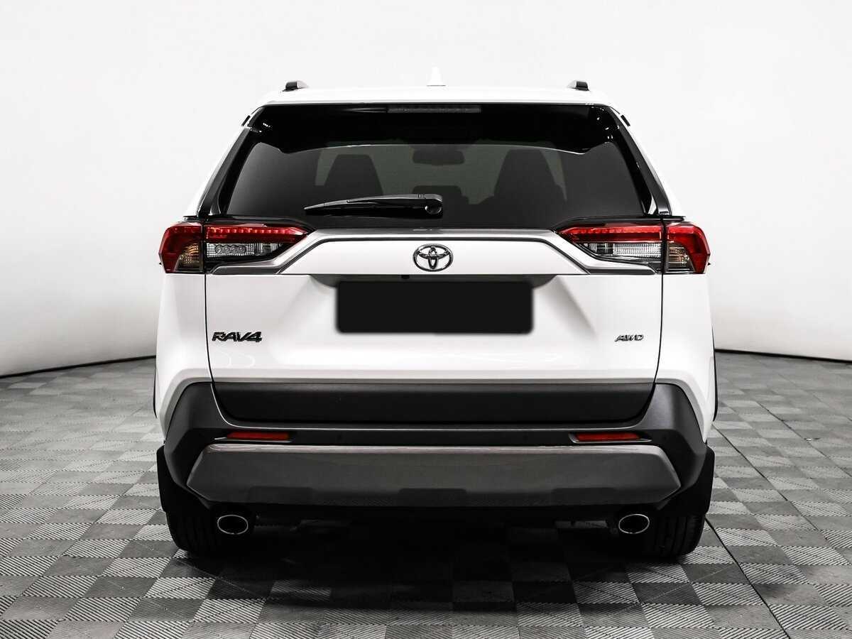 Toyota RAV4 с пробегом — 2021 год. Фото: #5