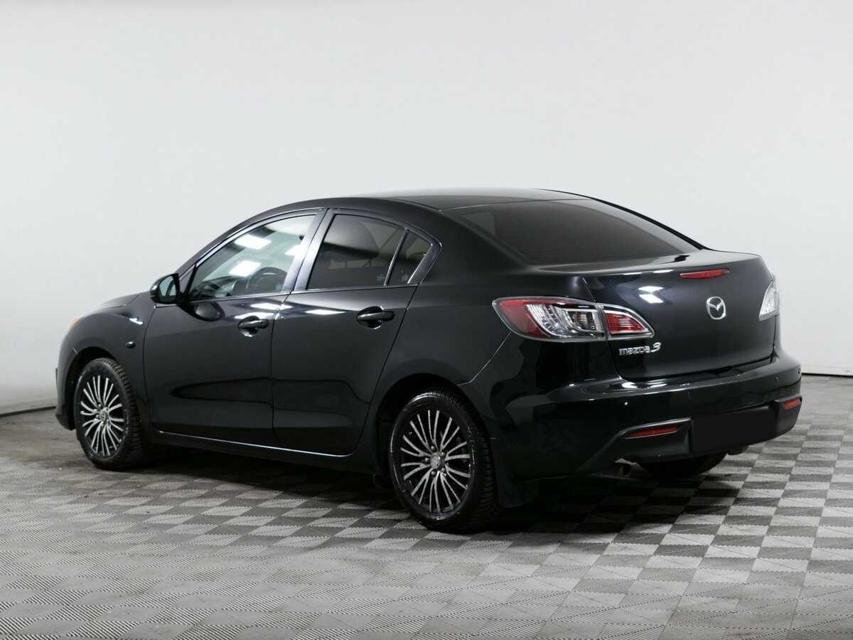 Mazda 3 с пробегом — 2010 год. Фото: #5