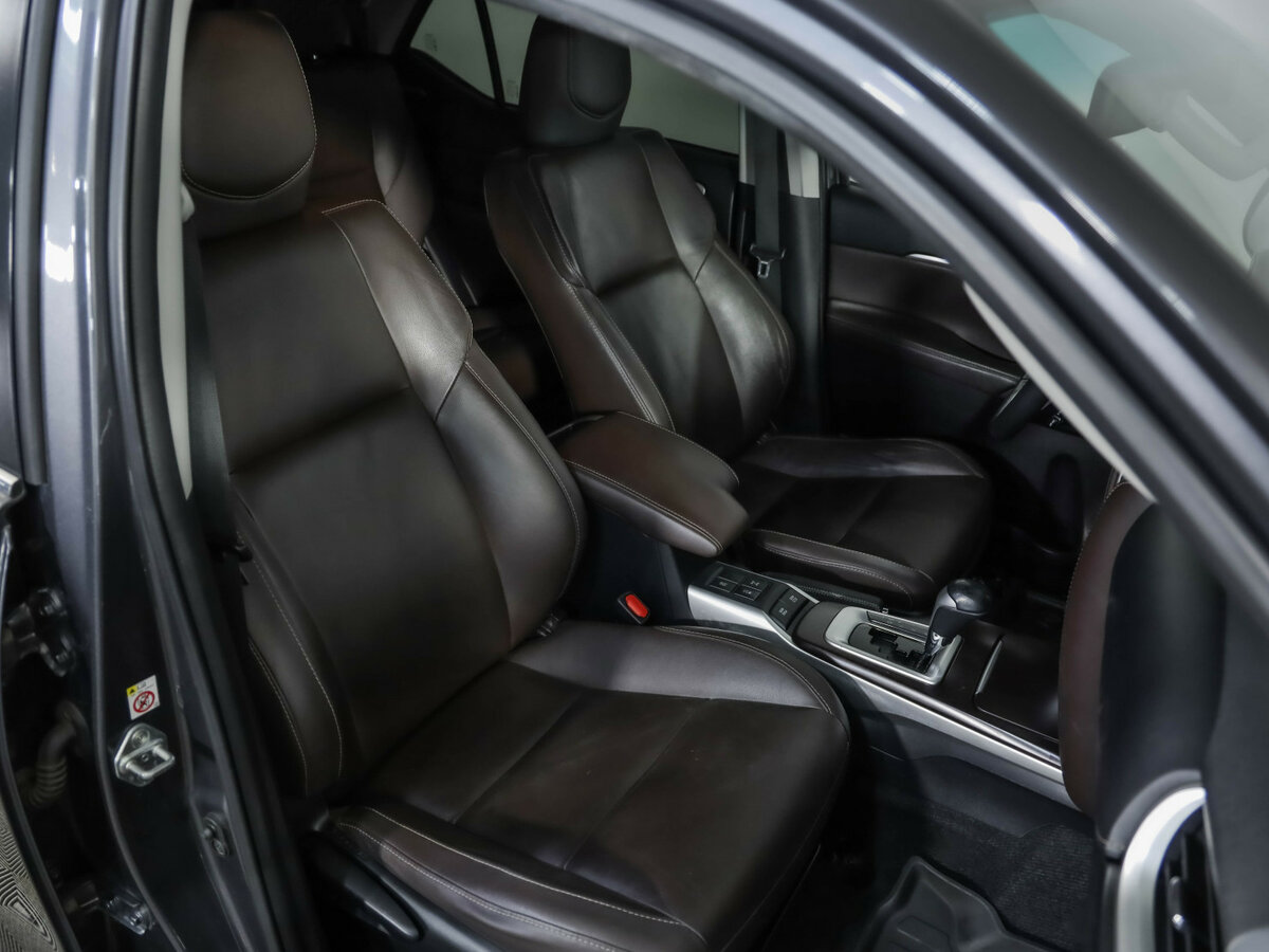 Toyota Fortuner с пробегом — 2017 год. Фото: #27