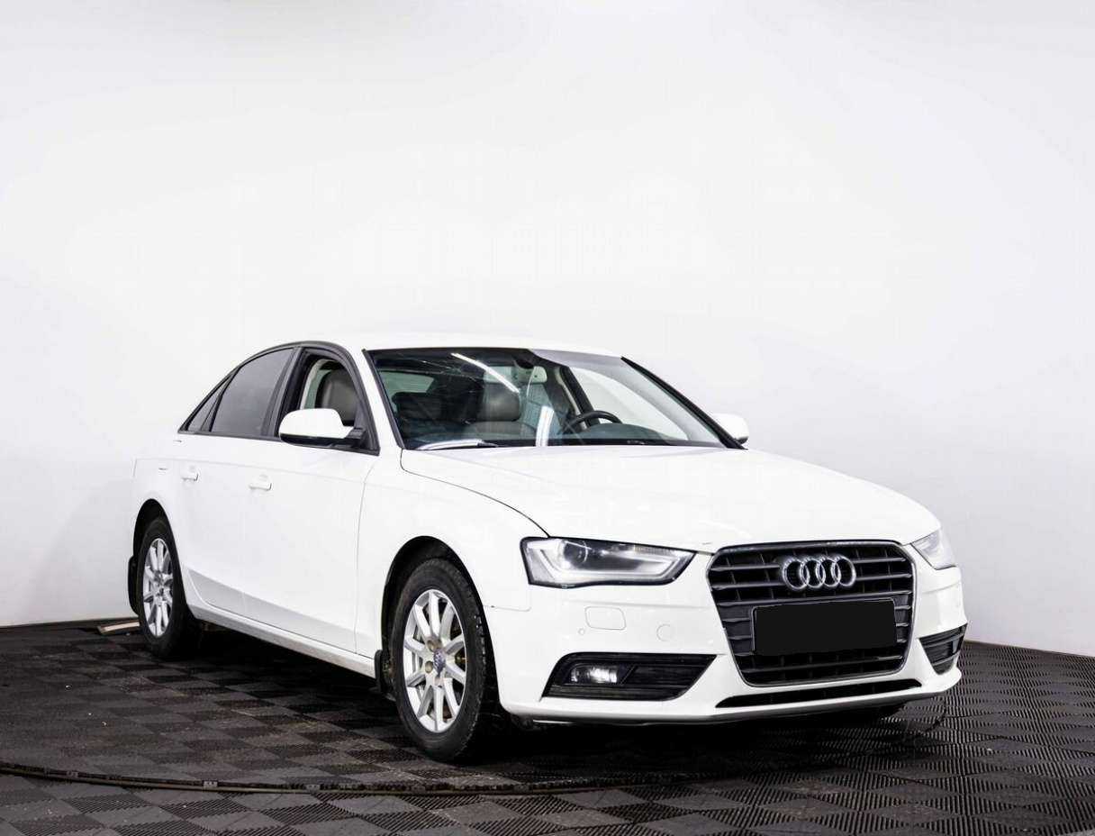 Audi A4 с пробегом — 2012 год. Фото: #2