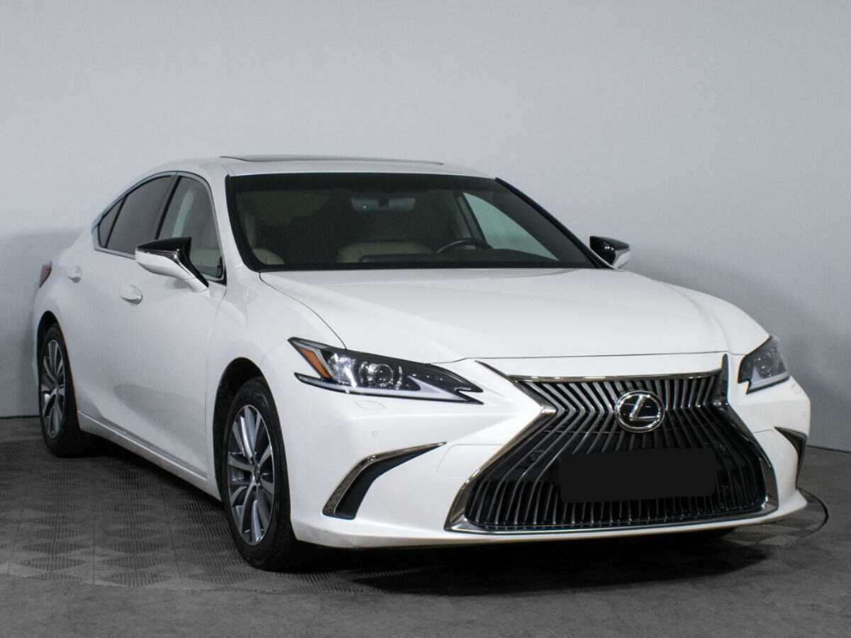 Lexus ES с пробегом — 2019 год. Фото: #2