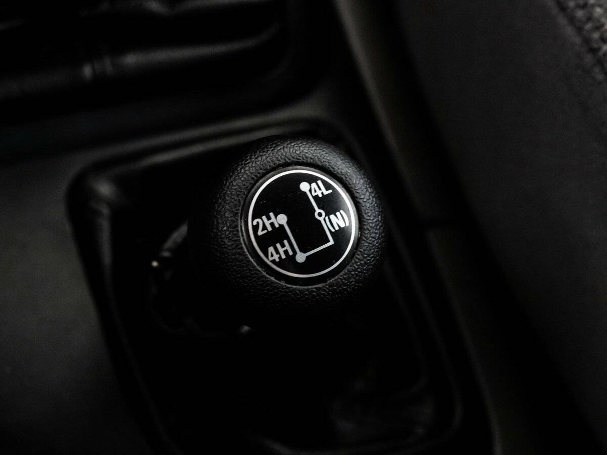 Kia Sportage с пробегом — 2005 год. Фото: #14