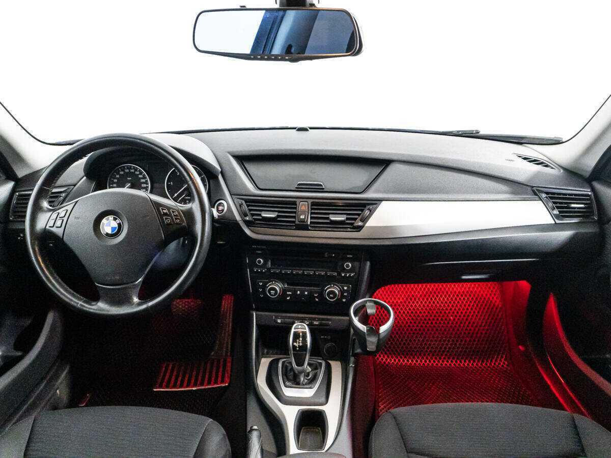 BMW X1 с пробегом — 2014 год. Фото: #12