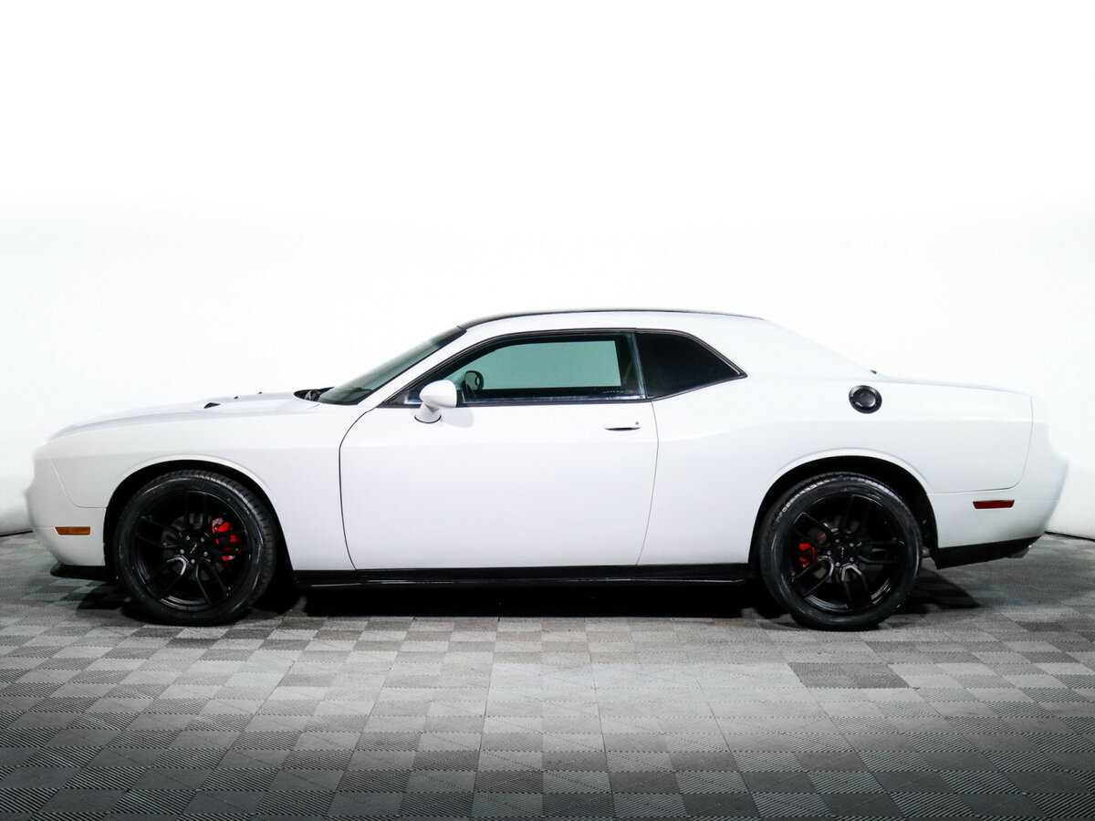 Dodge Challenger с пробегом — 2013 год. Фото: #4