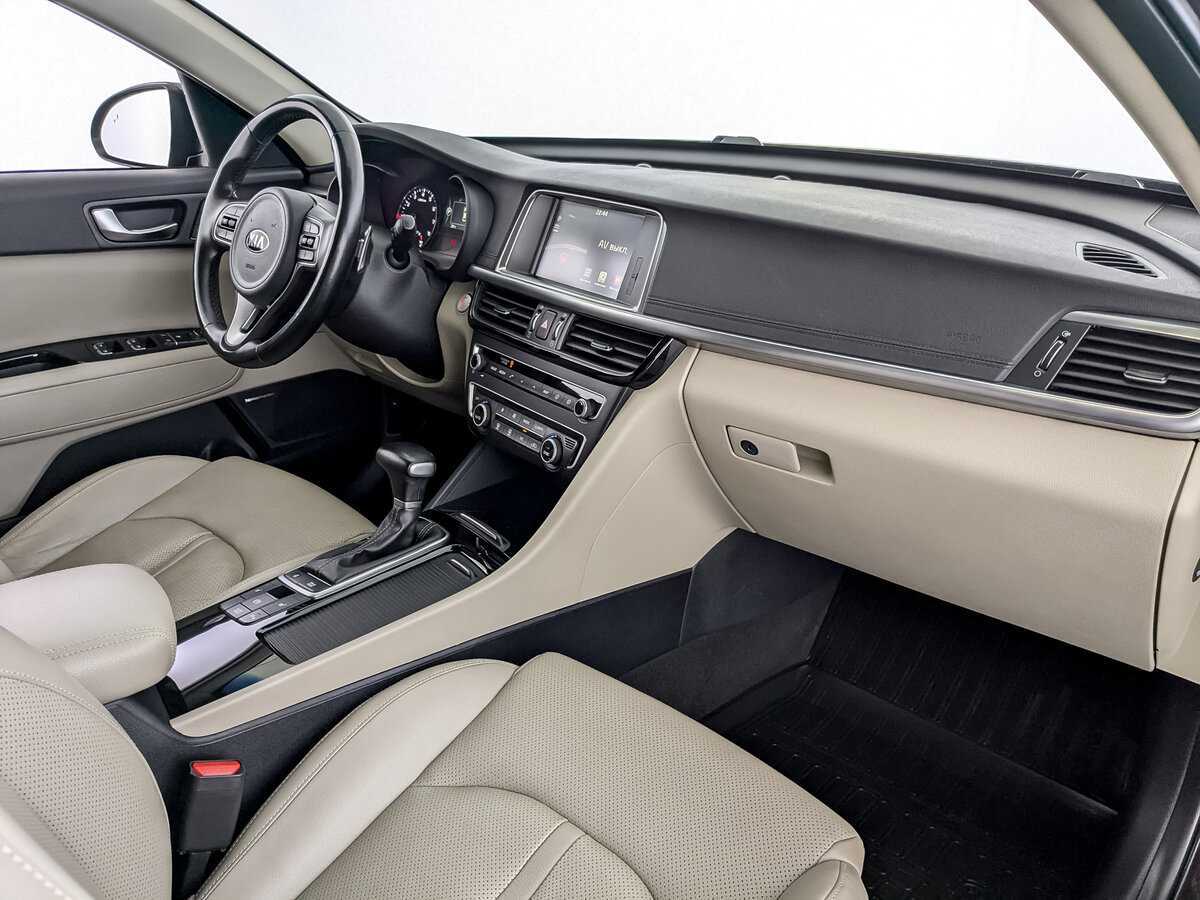 Kia Optima с пробегом — 2018 год. Фото: #8