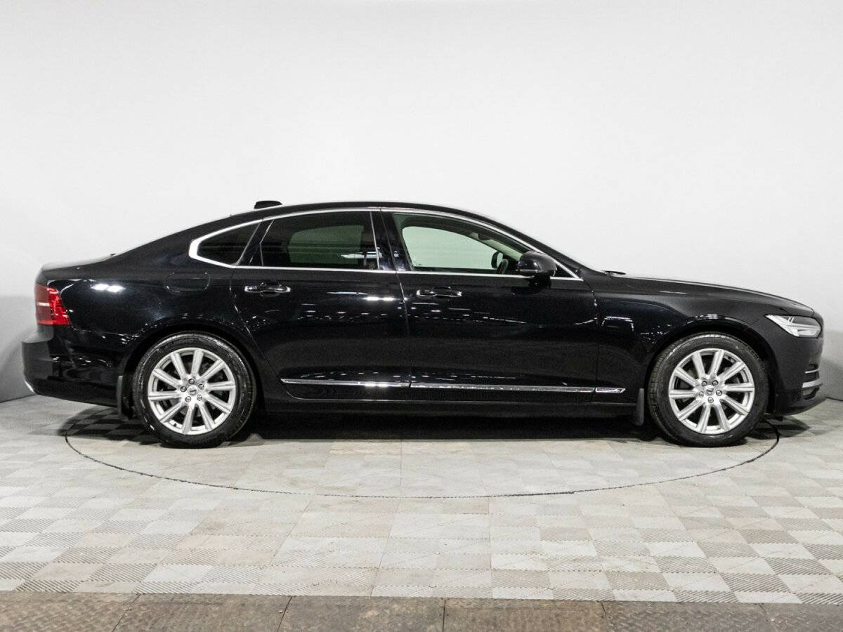 Volvo S90 с пробегом — 2017 год. Фото: #3