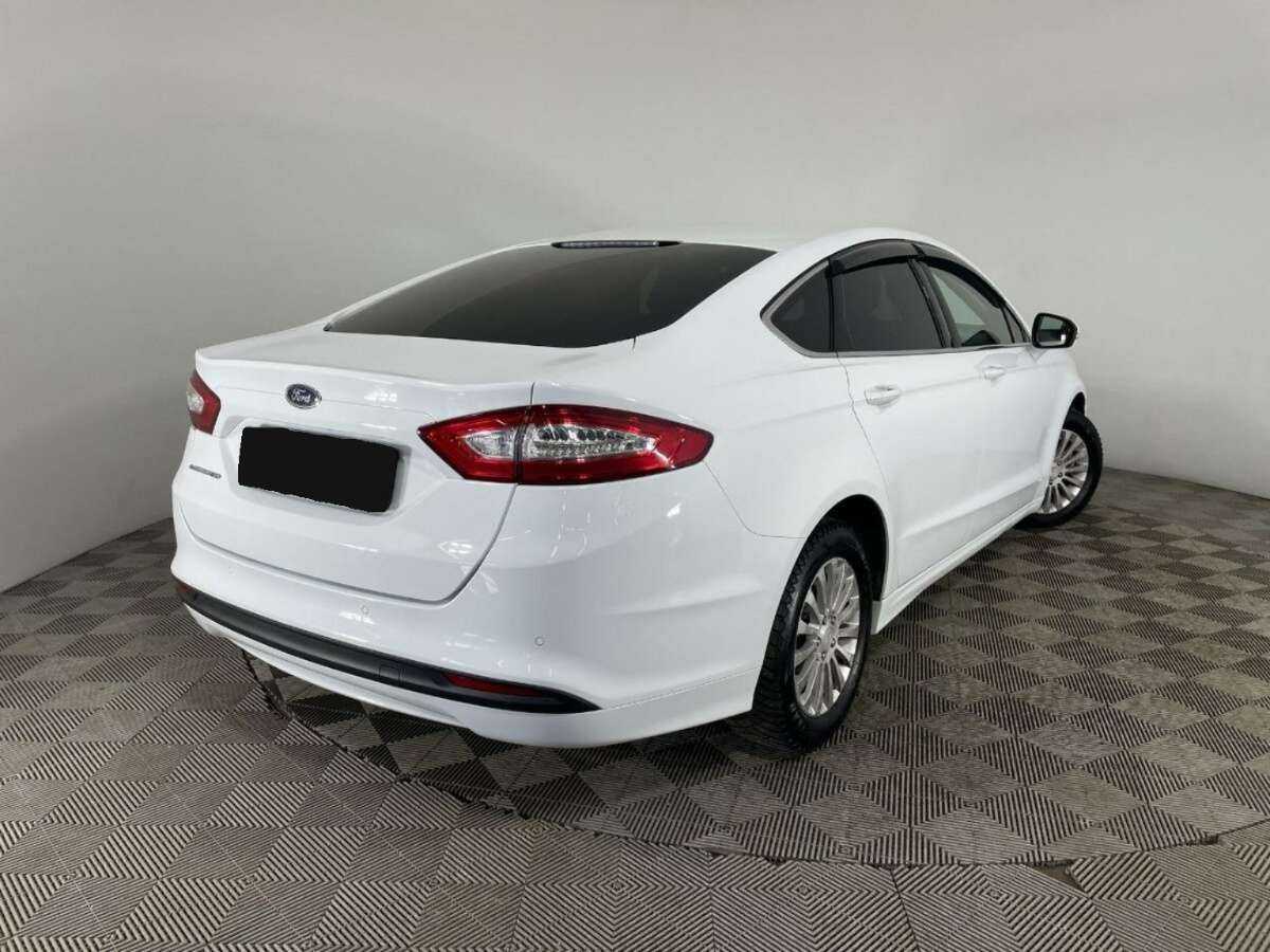Ford Mondeo с пробегом — 2015 год. Фото: #5