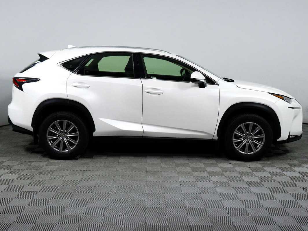 Lexus NX с пробегом — 2015 год. Фото: #3