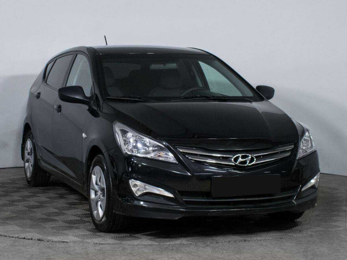 Hyundai Solaris с пробегом — 2014 год. Фото: #2