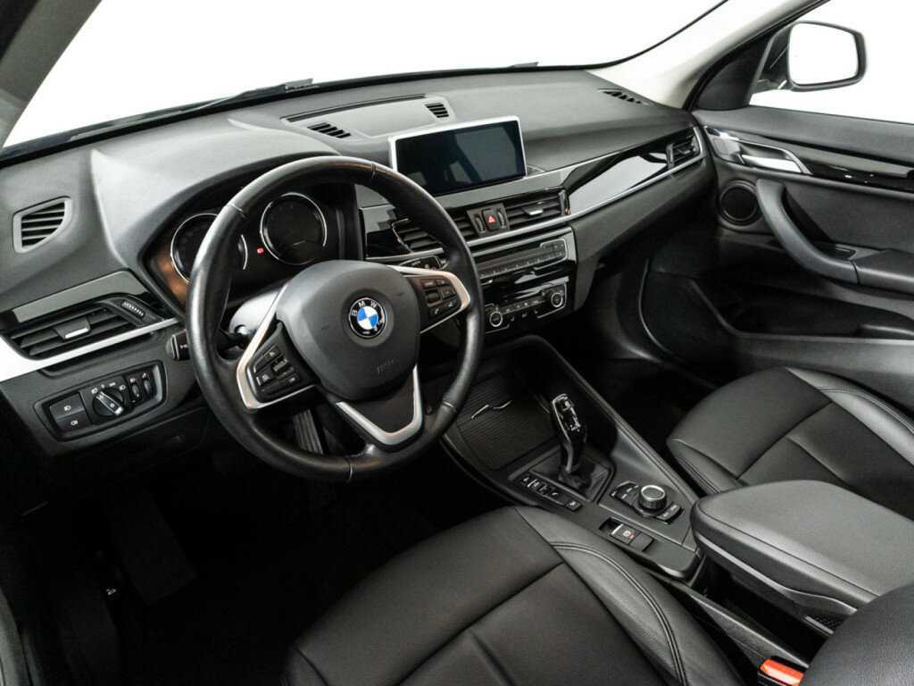 BMW X1 с пробегом — 2021 год. Фото: #10