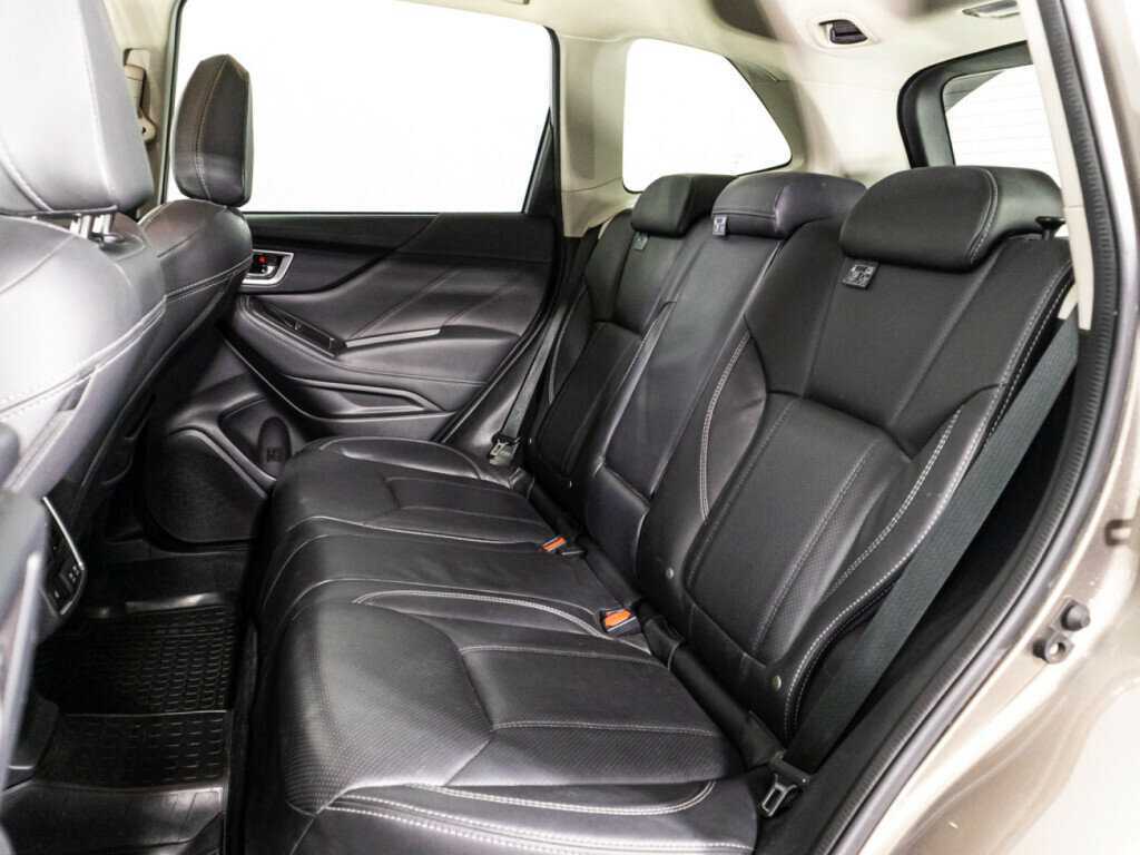 Subaru Forester с пробегом — 2021 год. Фото: #9
