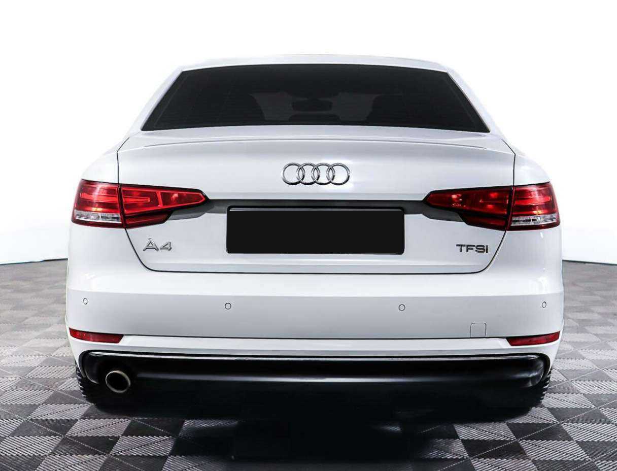 Audi A4 с пробегом — 2015 год. Фото: #5