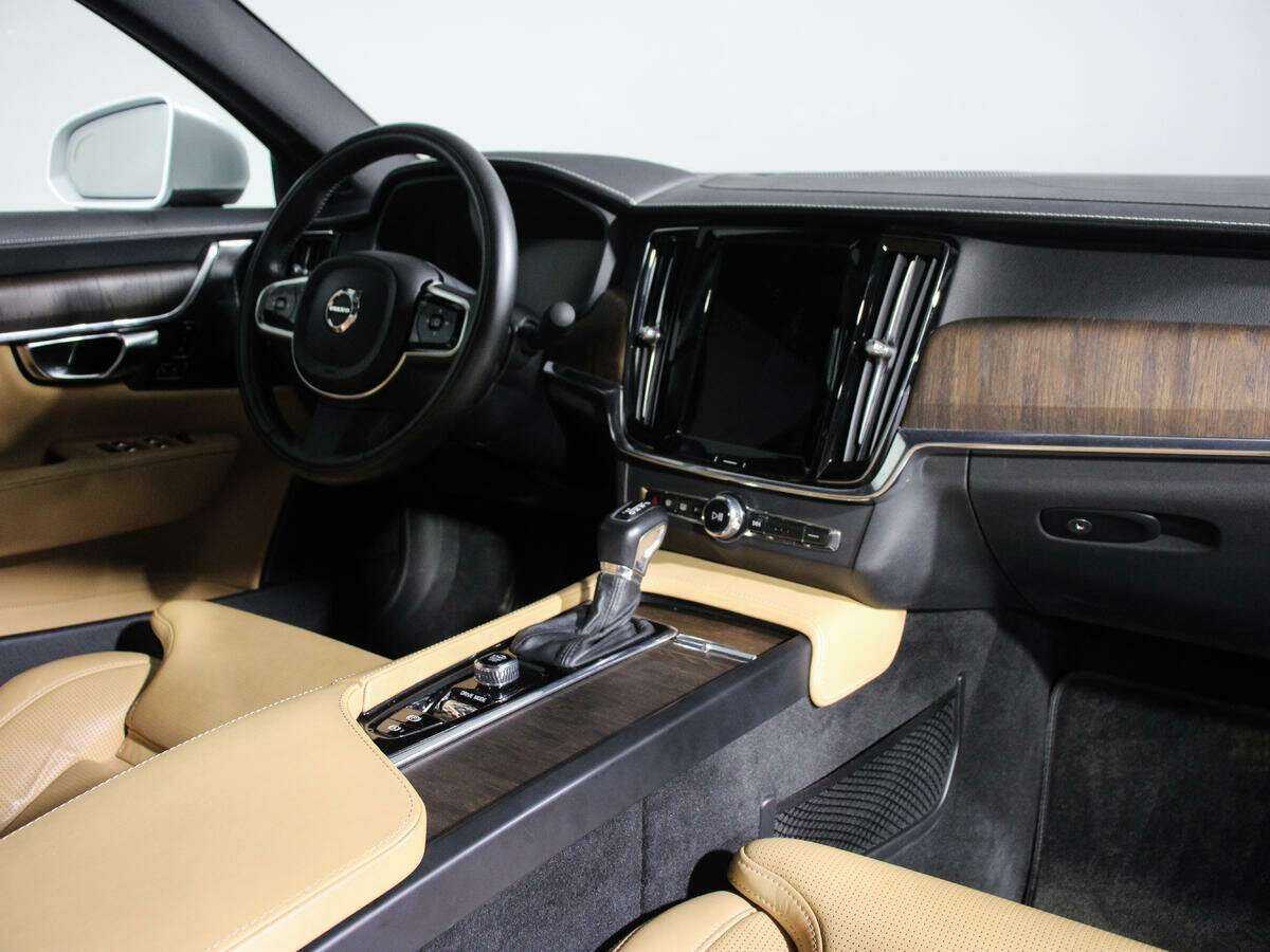 Volvo S90 с пробегом — 2020 год. Фото: #6