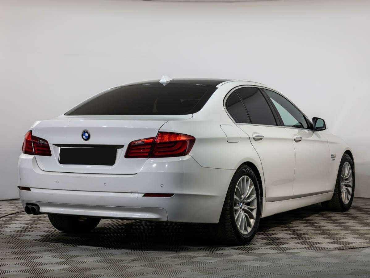 BMW 5 серии с пробегом — 2012 год. Фото: #3