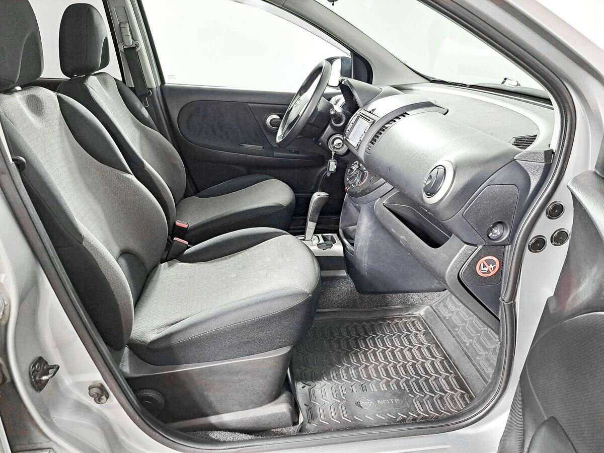 Nissan Note с пробегом — 2012 год. Фото: #8