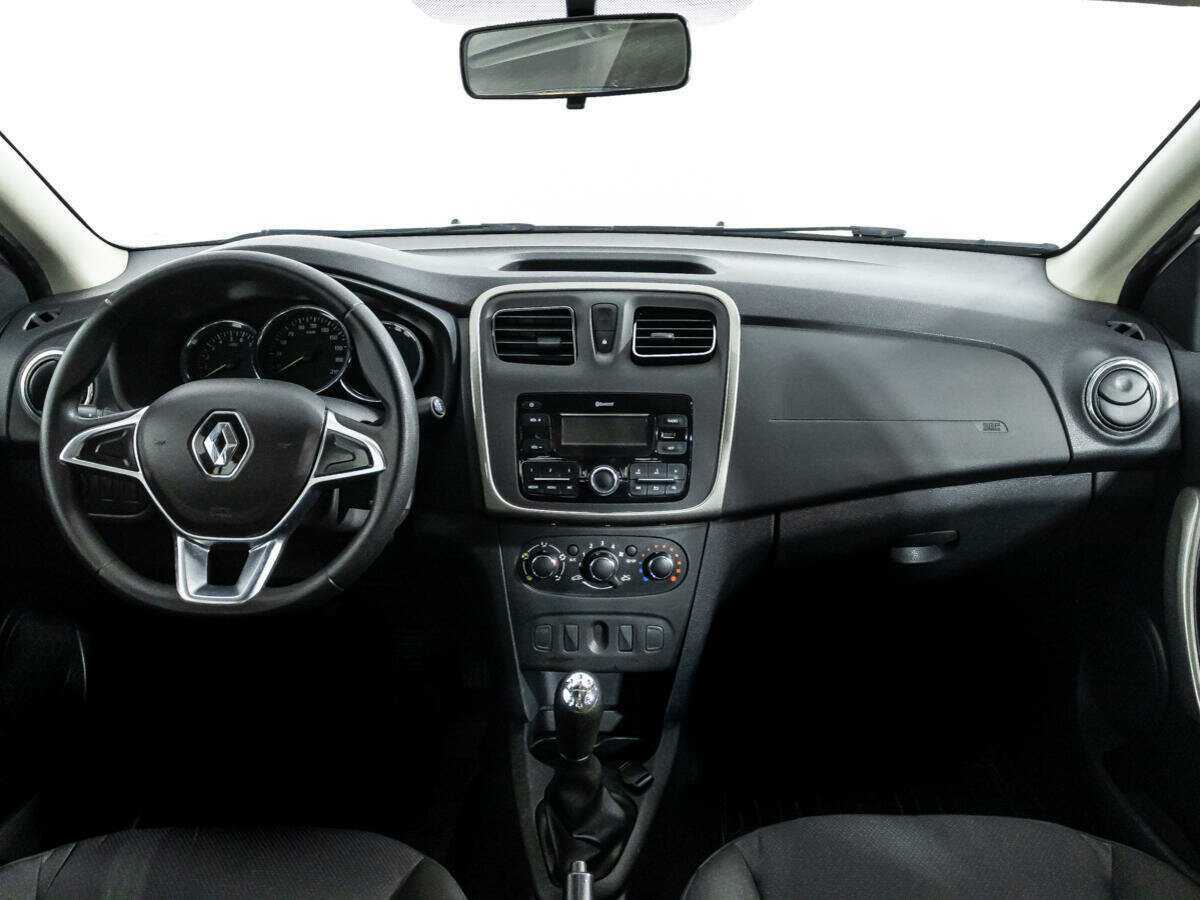 Renault Logan с пробегом — 2019 год. Фото: #12