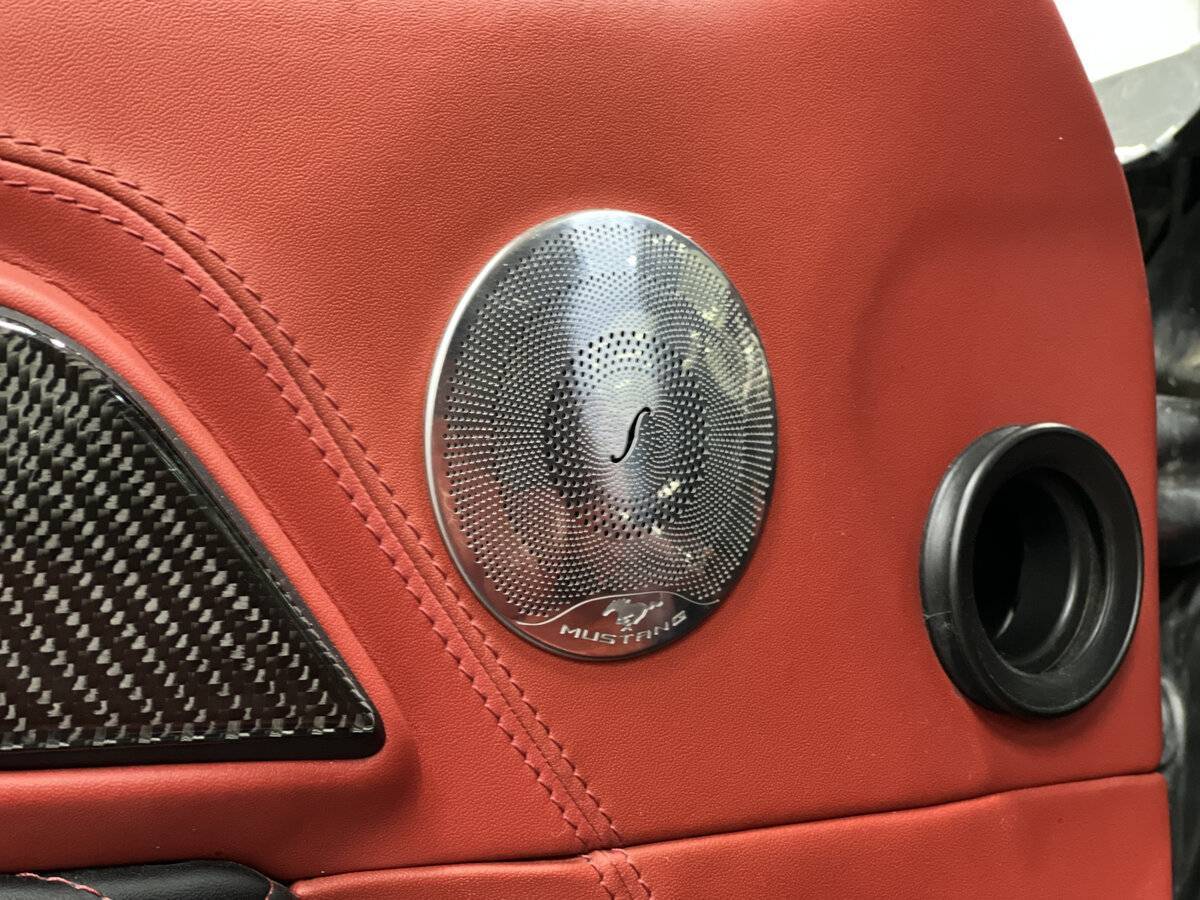 Ford Mustang с пробегом — 2016 год. Фото: #23