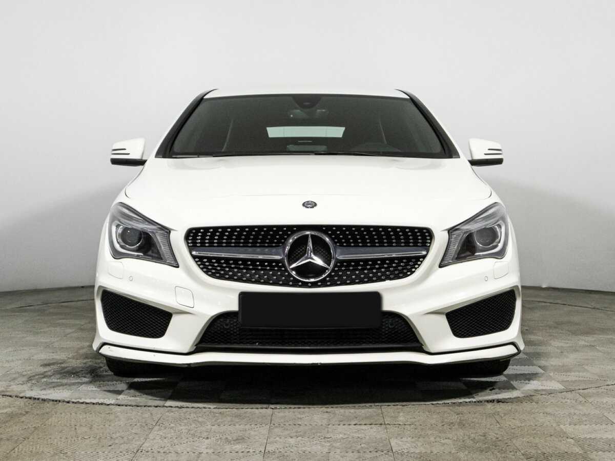Mercedes-Benz CLA с пробегом — 2015 год. Фото: #1