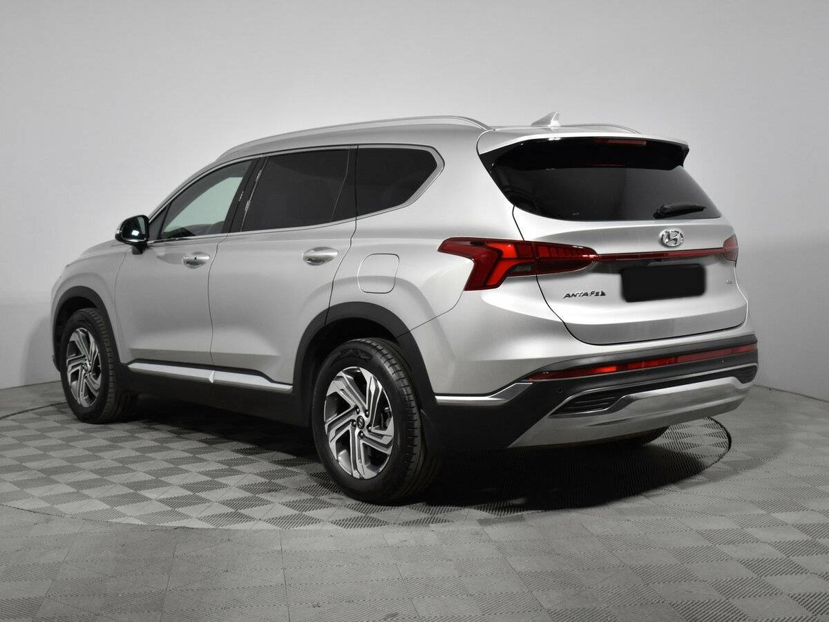 Hyundai Santa Fe с пробегом — 2021 год. Фото: #6