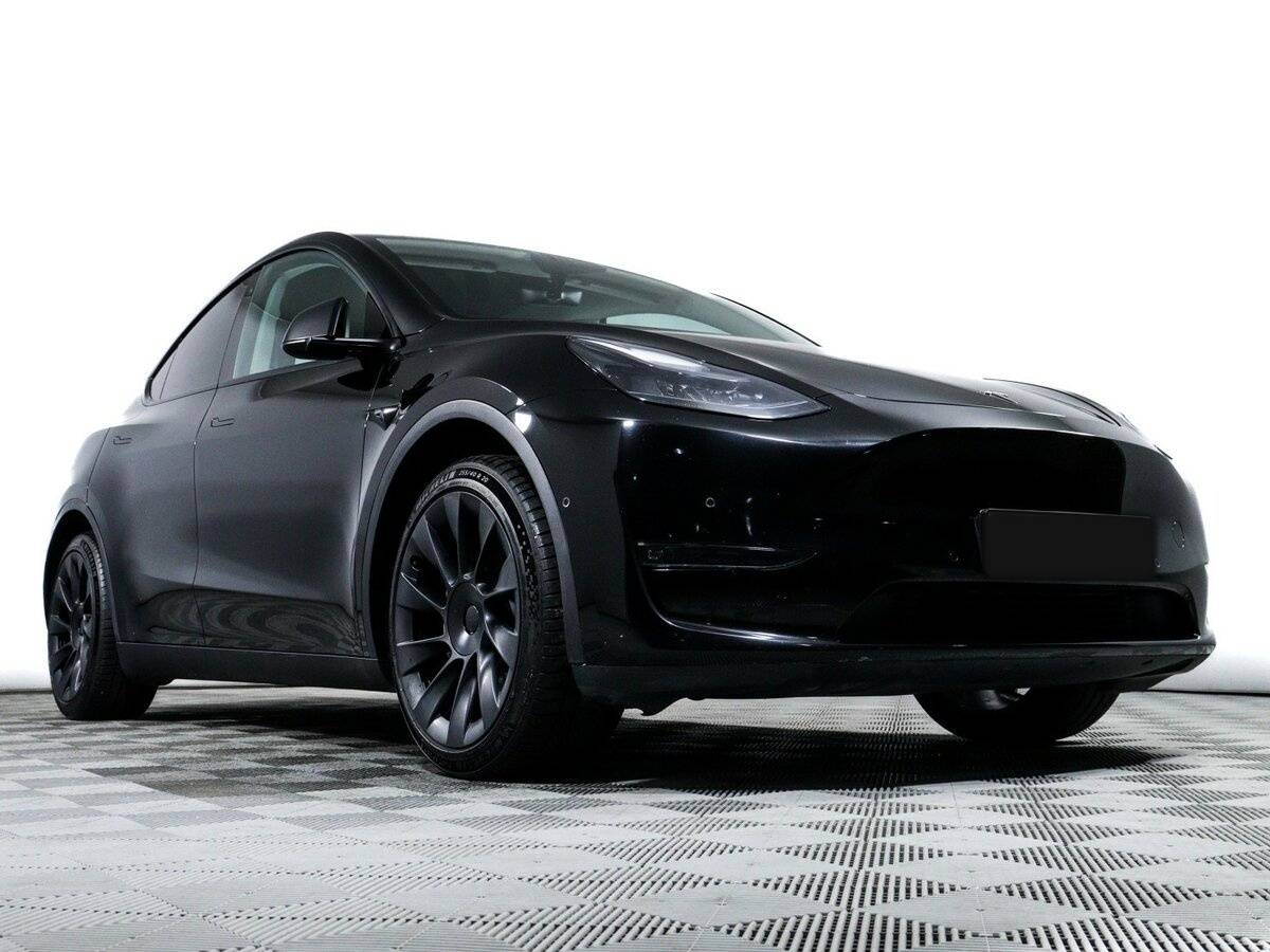 Tesla Model Y с пробегом — 2022 год. Фото: #16